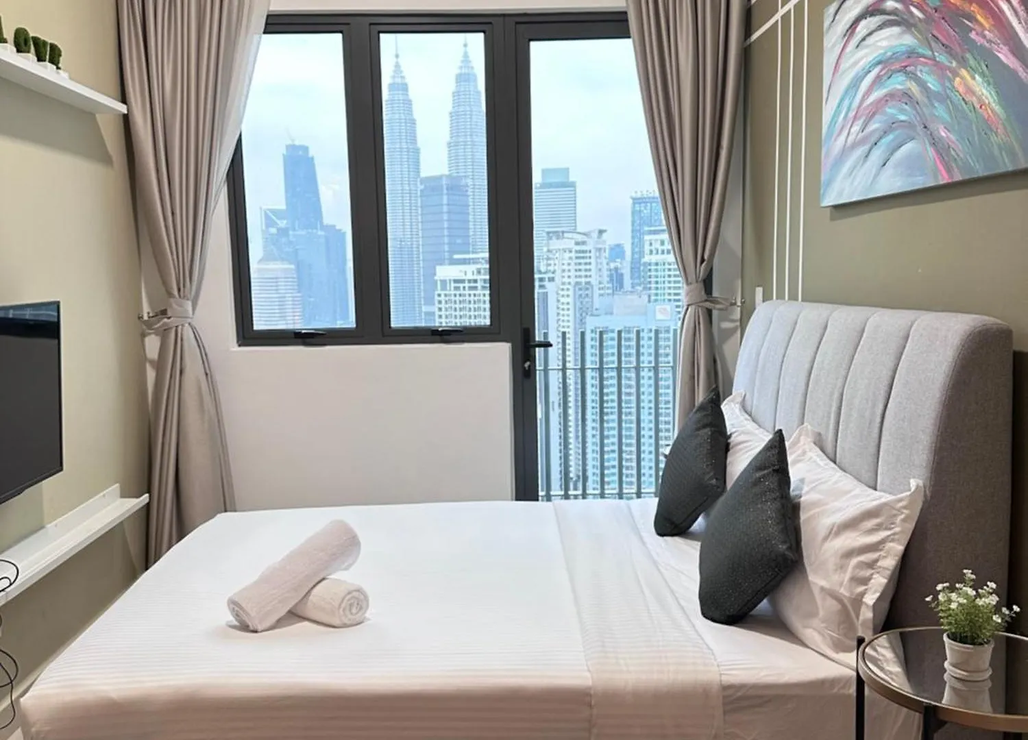 The Luxe Infinitum Klcc Skyline Swimming Pool Apartman Kuala Lumpur Malajzia