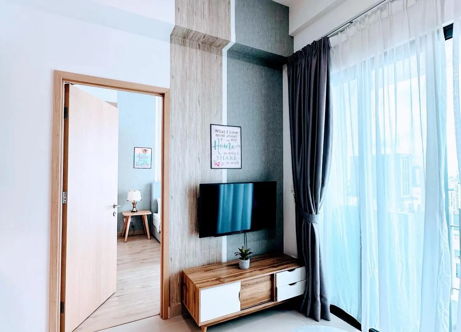 The Luxe Infinitum Klcc Skyline Swimming Pool Apartman Kuala Lumpur